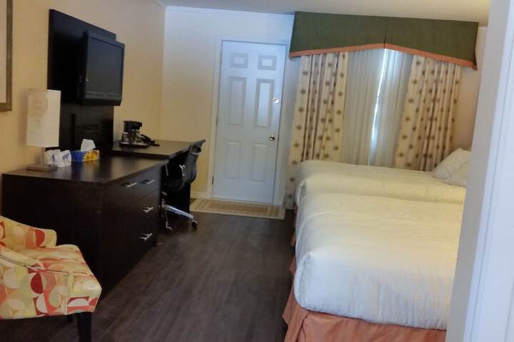 Room 3 of 36