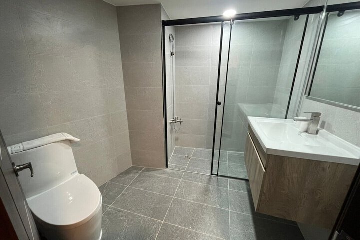 Bath Interior