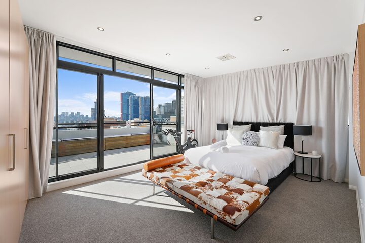 Room 2 of 13