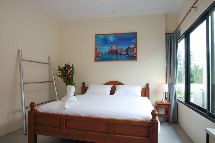 Room 14 of 21