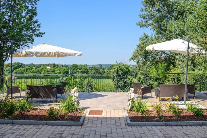 Terrace/Patio 57 of 68