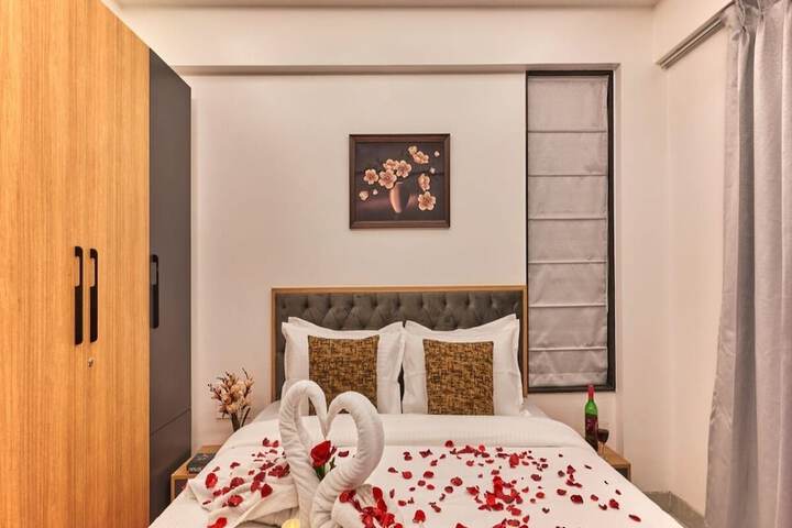 Room 5 of 27