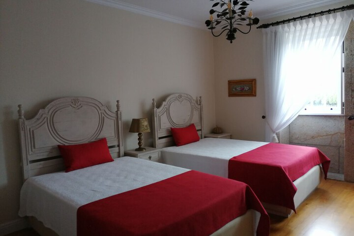 Room 5 of 19