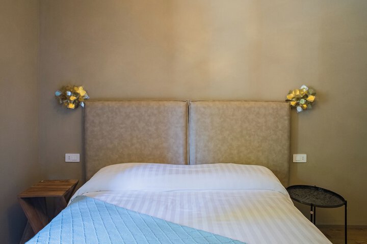 Room 47 of 163