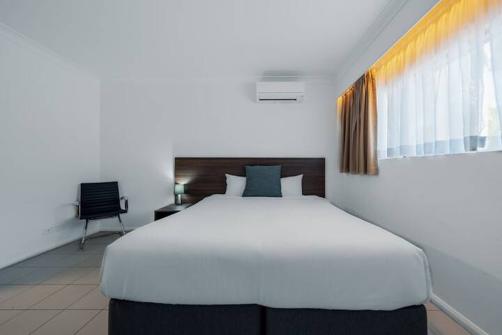 Room 34 of 72