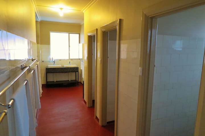 Room 12 of 31