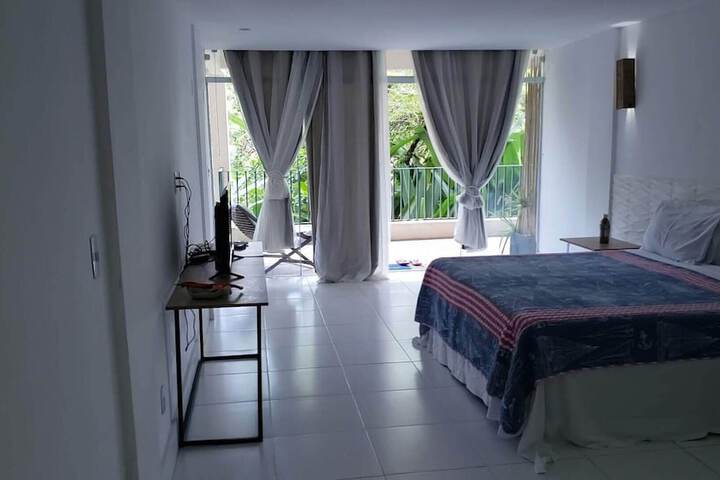 Room 14 of 32
