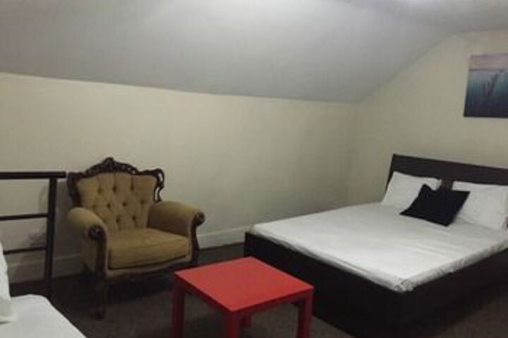 Room 10 of 47