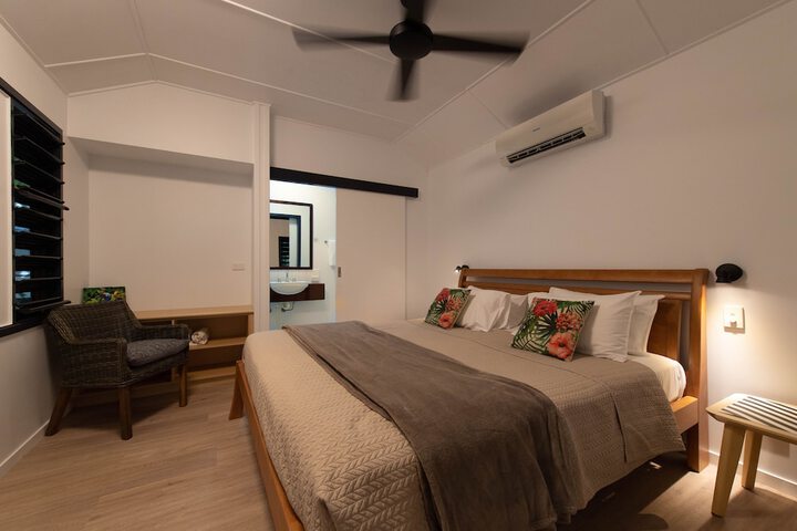 Room 15 of 54