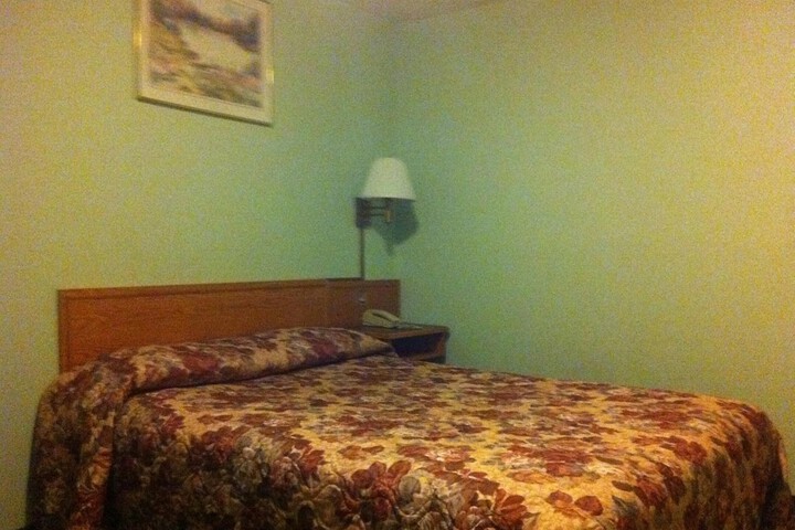 Room 17 of 47
