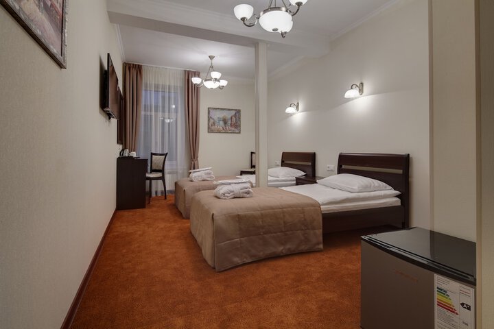 Room 6 of 59