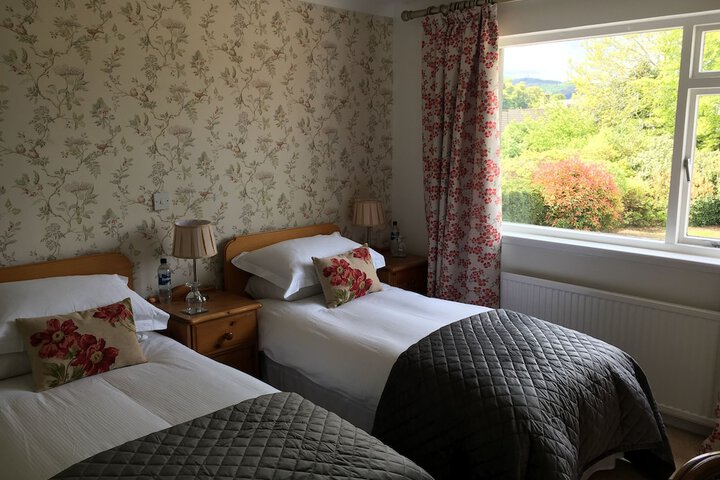 Room 2 of 23