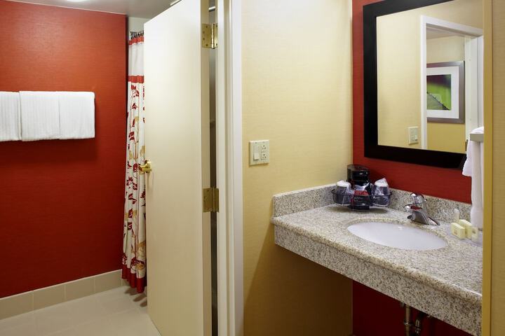 Room 92 of 135