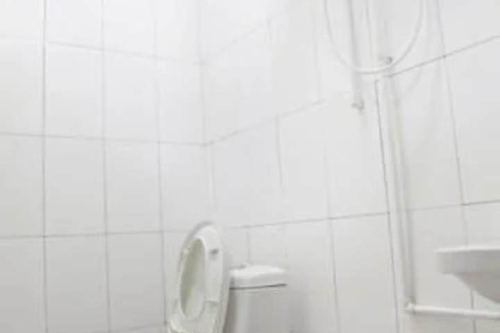 Room 8 of 8