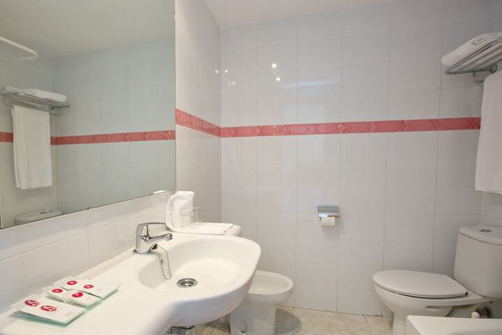 Clean Restrooms
