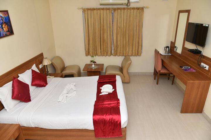 Room 16 of 43