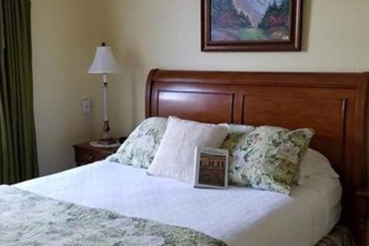 Room 10 of 44