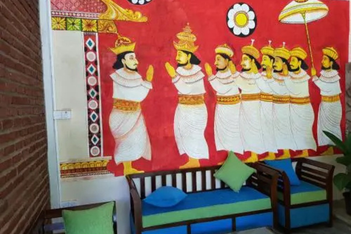 Room 8 of 11