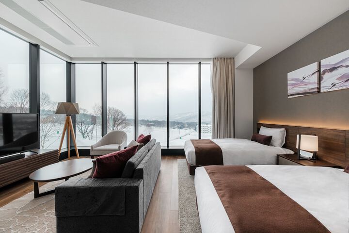 Room 21 of 122