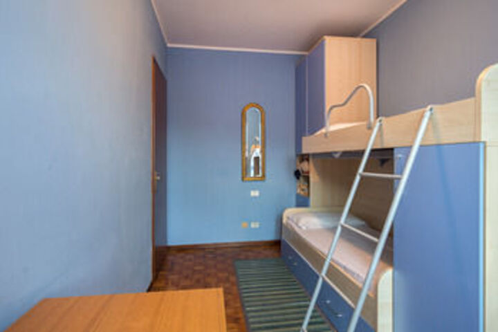 Room 149 of 450