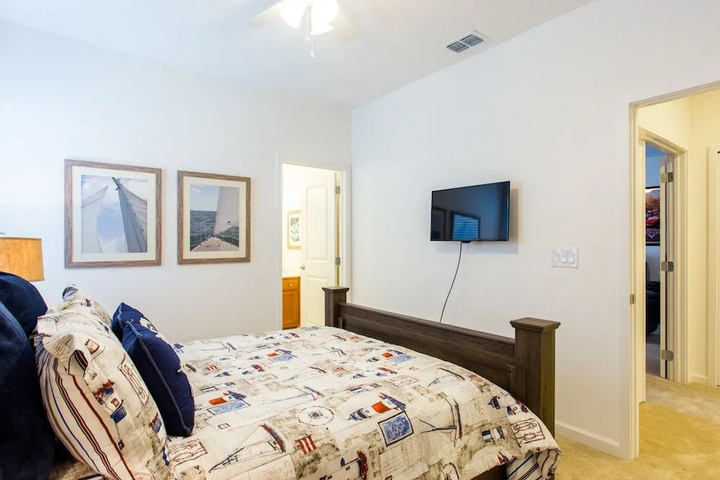 Room 3 of 23