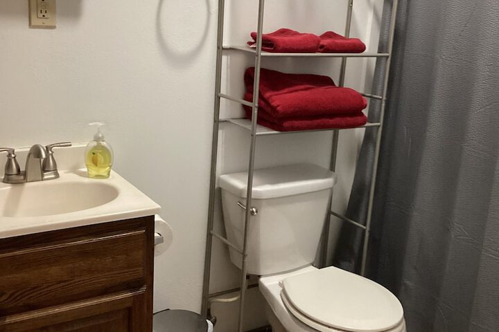 Room 9 of 9