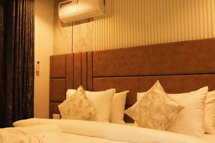Room 5 of 39