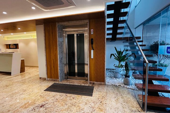 Hotel Interior 4 of 23