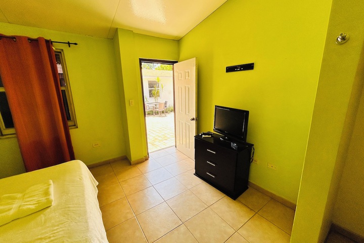 Room 17 of 26