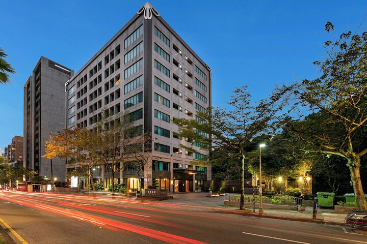 Hotel 107 of 108