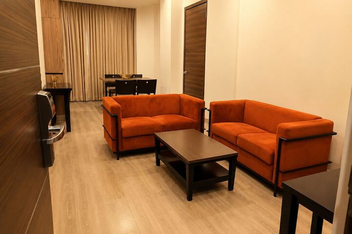 Room 32 of 75