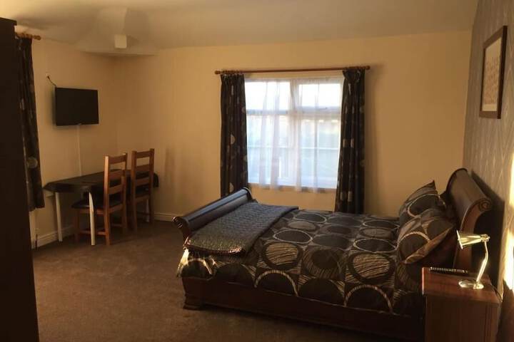 Brookfield Hotel Image 11