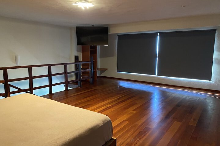 Room 23 of 73
