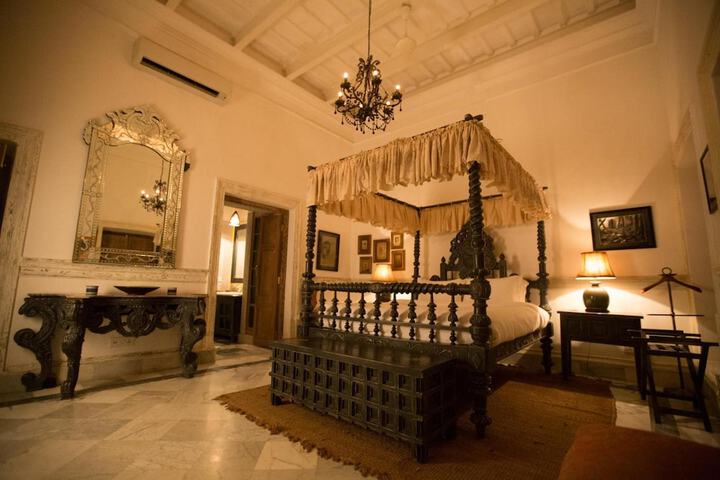 Room 6 of 57