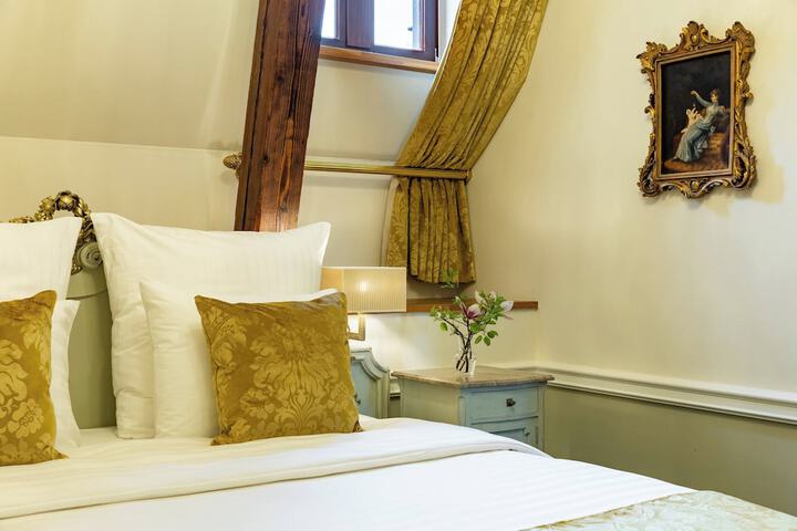 Room 20 of 82
