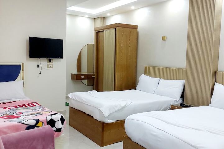 Room 5 of 35