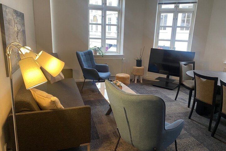 Room 6 of 26