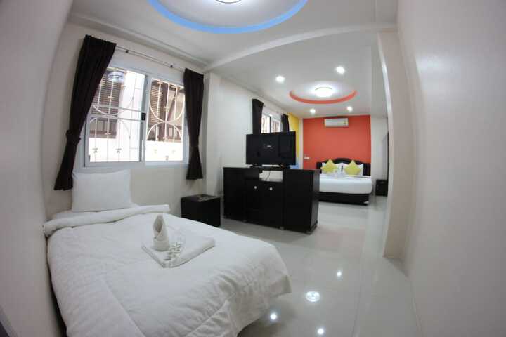Room 29 of 58