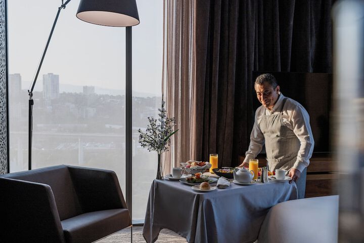 Dining Photos