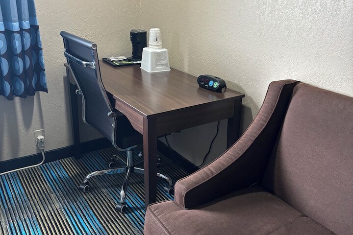 Room 16 of 57