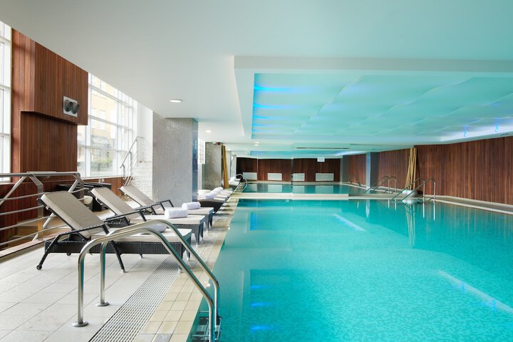 Pool 166 of 441
