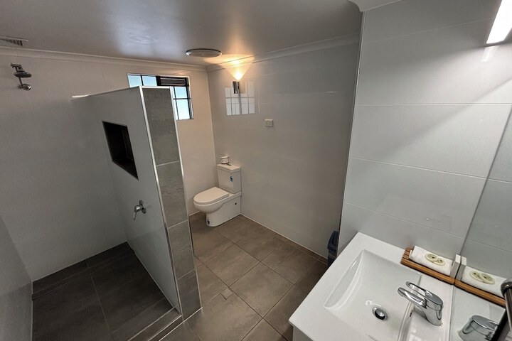 Room 40 of 54