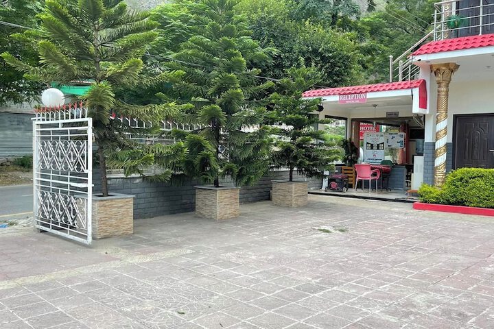 Hotel 4 of 20