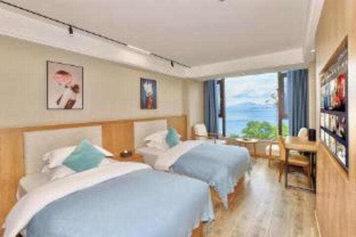 Room 21 of 23