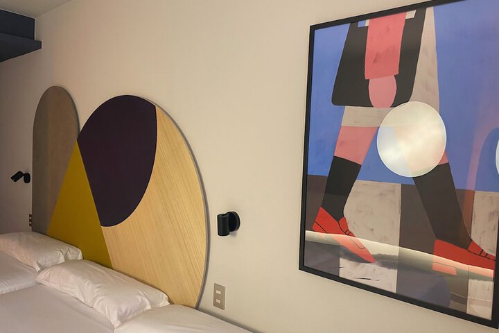 Room 44 of 265