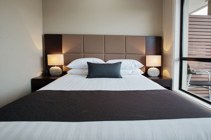 Room 3 of 20