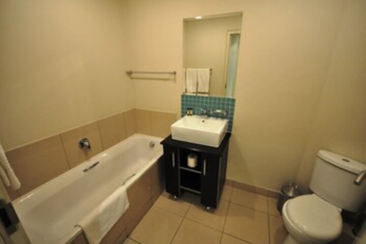 Room 4 of 19