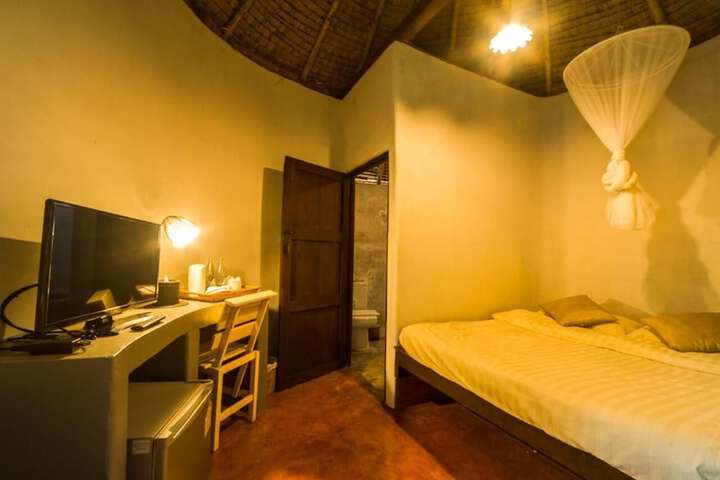 Room 10 of 46
