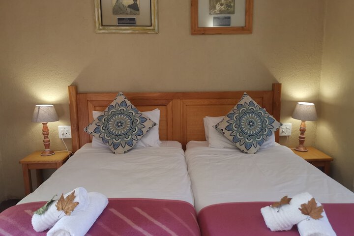Room 18 of 124