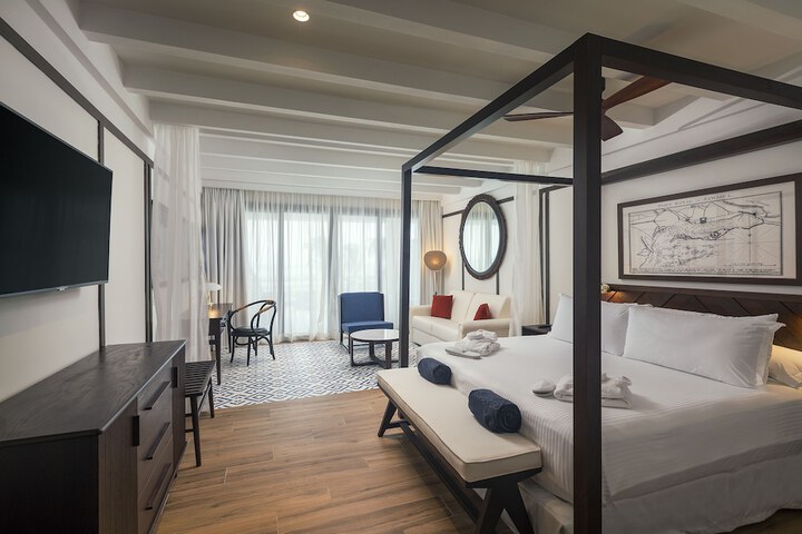 Room 9 of 95